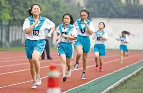 官方中考须知《2020年广州市中考体育考试指引》5月30日期实施，考生及家长必看。